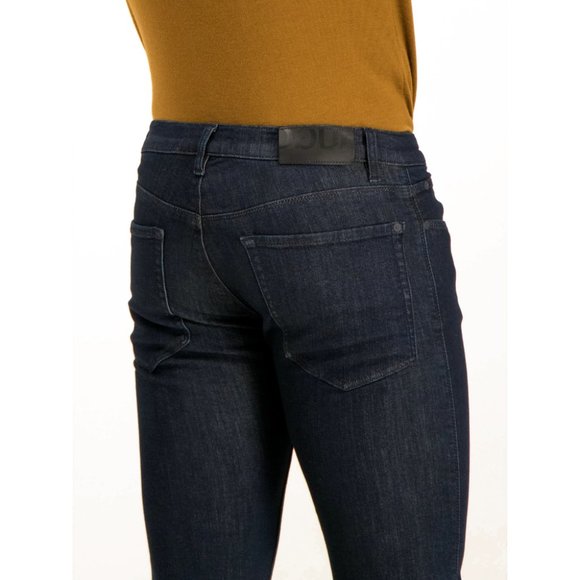 Hugo Boss 50415321 Dark Blue Slim Fit Men Size 30/34 Jeans - Picture 3 of 10